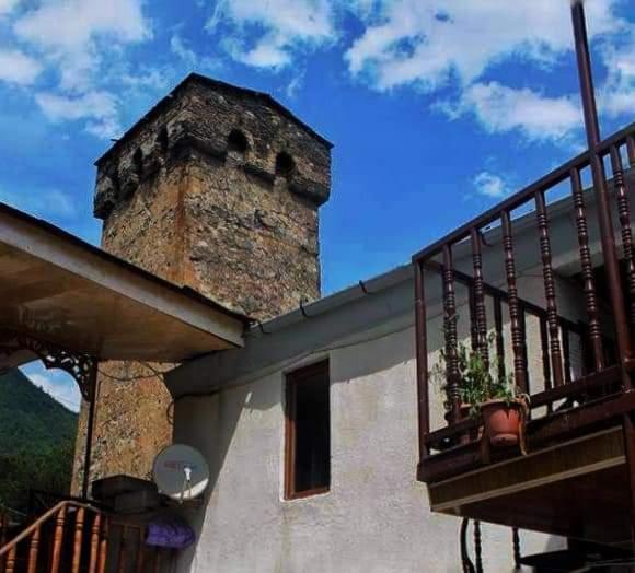Sunny Hotel Mestia Exterior photo